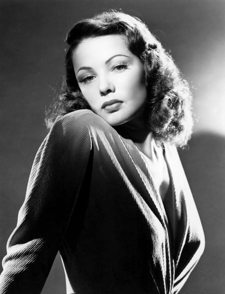 studio photo of a woman that is in black and white